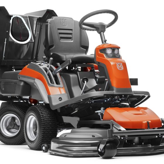 Tondeuse autoportée Husqvarna Rider RC320Ts 4X4 (avec plateau de coupe ) – Image 5